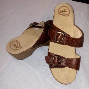 Dansko Sophie Brown Leather Sandals